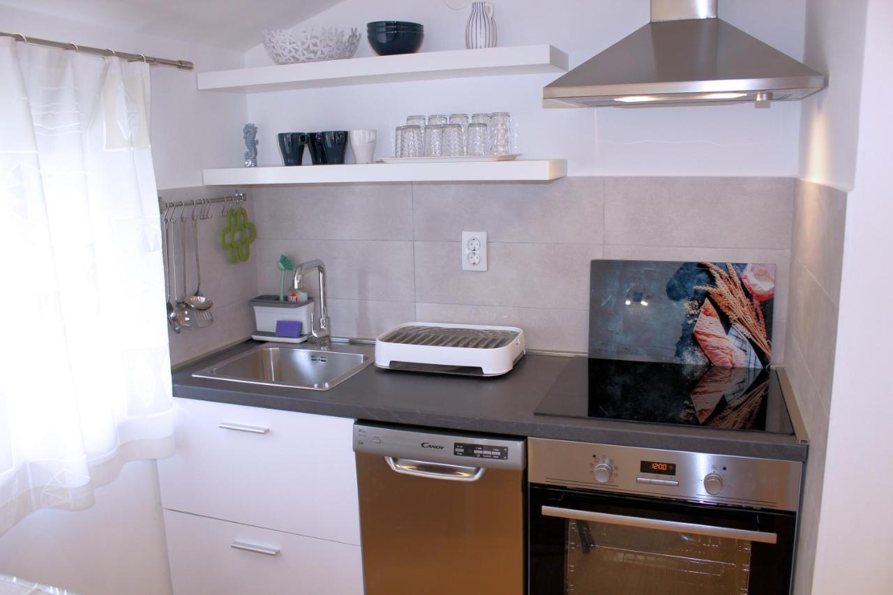 Apartment Studio Olga Novi Vinodolski Extérieur photo